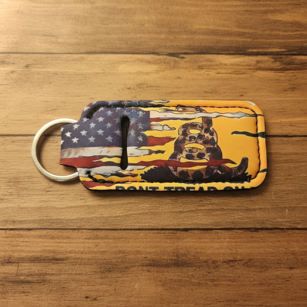 Don't Tread on Me Keychain - Rustic Wood